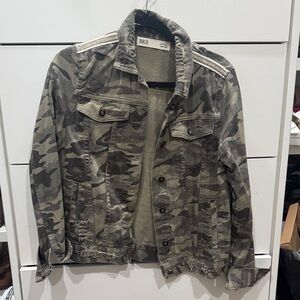 BKE Men's Green Camouflage Field Jacket